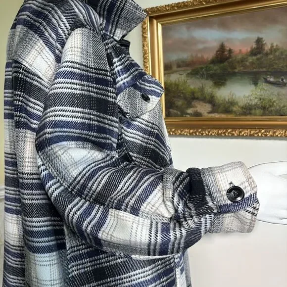 H&M Oversized Plaid Shacket - Picture 10 of 16